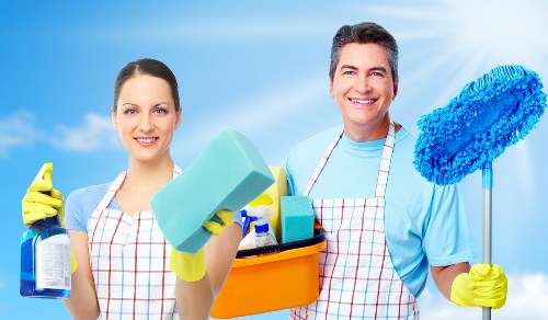 Professional carpet cleaner preparing a deep clean in Bermondsey